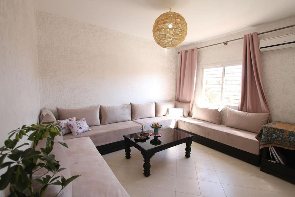Appartement Confort Calme Propre Маракеш Екстериор снимка